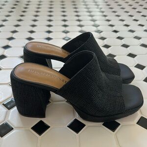 Donald Pliner Black Leather Textured Heeled Mules size 5.5